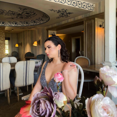 Silvia zoekt een Studio / Kamer in Tilburg