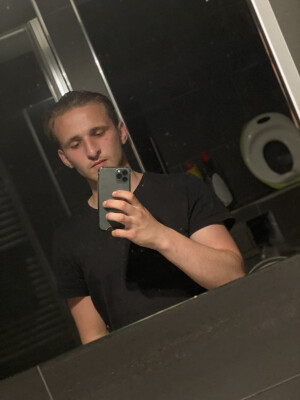 Luc zoekt een Studio / Kamer in Tilburg